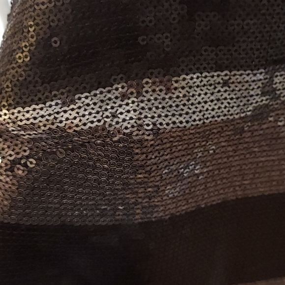 Leo and Sage Sequin Tank - Picture 7 of 9